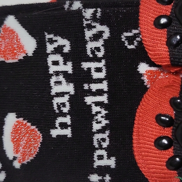 Matching holiday pet parent & pet socks - Picture 3 of 3